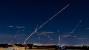 El sistema de defensa aérea israelí en acción. Tel Aviv, 28 de febrero de 2026