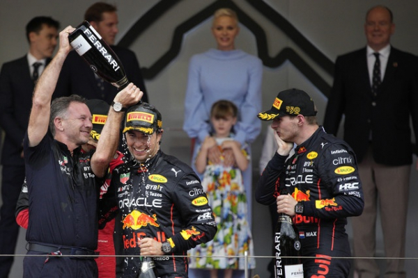 El piloto mexicano Sergio Pérez, de Red Bull, conquistó el Gran Premio de Mónaco de la Fórmula Uno.