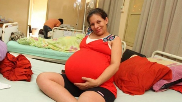 Antonia Montenegro de 31 años dio a luz quintillizos en Paraguay