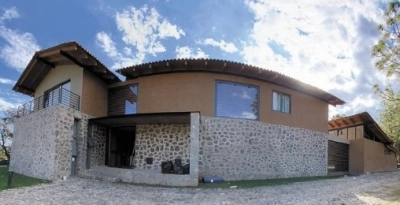 Altares, tratamientos y el salmo 91: viaje al último escondite del Mencho en el Tapalpa Country Club