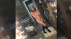 Chelsea Handler se desnuda para enviarle un mensaje a Donald Trump