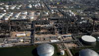Vista aérea de la refinería Deer Park, en Texas, EE.UU.