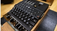 Subastan por $365.000 una máquina Enigma en Nueva York
