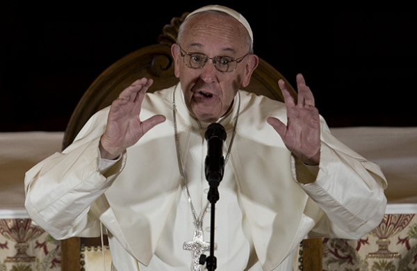 Papa Francisco denuncia brecha entre “riqueza descarada” y la pobreza