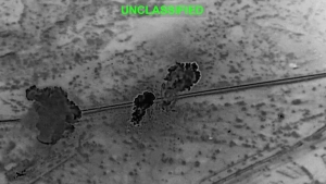 EE.UU. da detalles de su ataque "a gran escala" contra isla petrolera de Irán