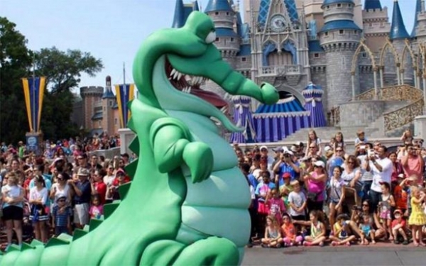 Disneyland ha retirado casi 100 caimanes desde que uno arrastró a un menor