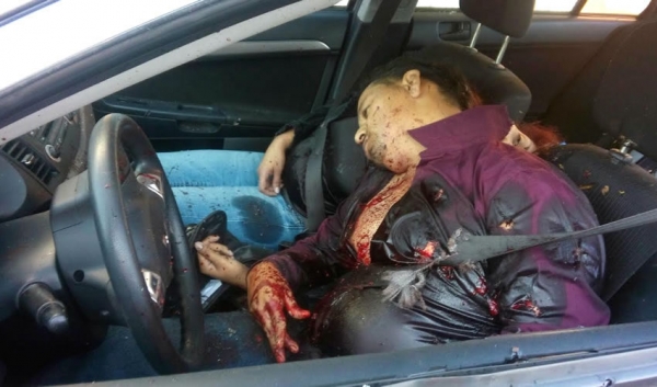 Ante la pasividad del inepto gobierno, el narco siguen ejecutando policías para saciar su sed de venganza; Carlos Rivera Dorado y su esposa iban a dejar a su hija a la escuela cuando fueron sorprendidos por narcosicarios que después de su cometido huyeron tranquilamente sin que nadie hiciera nada por detenerlos