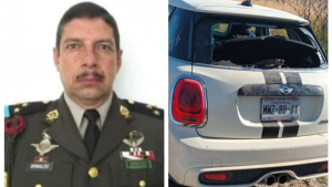 El coronel José Isidro Grimaldo y el vehículo en el que viajaba.