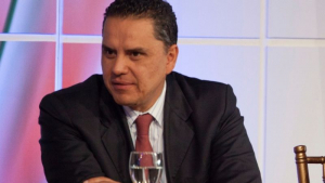 Oberto Sandoval Castañeda