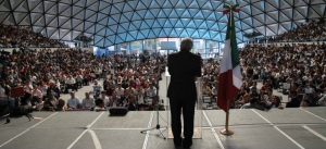 De llegar a Los Pinos, este es el proyecto que impulsaría AMLO