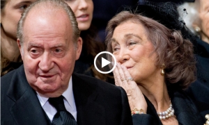 Los Reyes Don Juan Carlos y Doña Sofía, un año separados "de hecho"