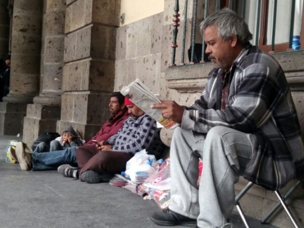 Citan a calandrieros en días inhábiles y en vacaciones para darles sus permisos