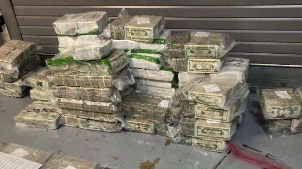 Los millones que flotaban en el mar.