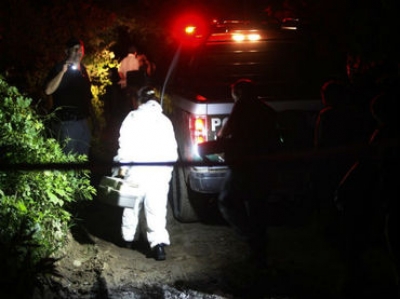 El cuerpo fue trasladado a las instalaciones del IJCF para practicarle la autopsia de ley.