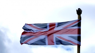 Arrestan por varias horas al embajador británico en Irán por incitar protestas en Teherán