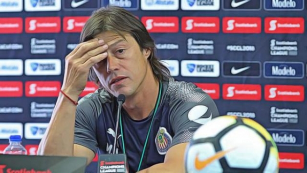 Nunca regresará a Chivas | Almeyda casi se agarra a golpes con el dueño