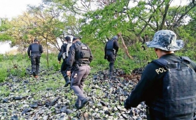 Durante un operativo elementos de la Fiscalía de Jalisco desmantelaron tres campamentos de adiestramiento del Cártel de Jalisco Nueva Generación en el municipio de Tala.