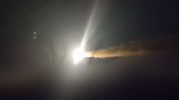 Irán afirma que atacó el portaviones Abraham Lincoln