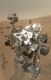 El robot &#039;curiosity&#039; en un &#039;selfie&#039;, que se tomó en alta resolución. / Nasa