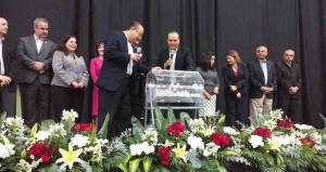 El gobierno de Chihuahua rifó televisiones a empleadas domésticas.