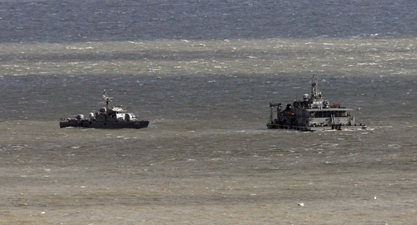 La Armada surcoreana lanza disparos de advertencia contra barco chino