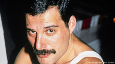 Freddie Mercury durante una visita a Múnich en 1985
