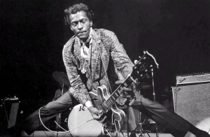 ¿Por qué Chuck Berry no es el rey del rock? Negro, expresidiario y adorado por blancas (VIDEO)