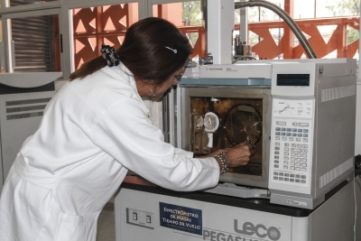 ¿Quieres tener un gran salario? Estudia alguna de estas 10 carreras universitarias