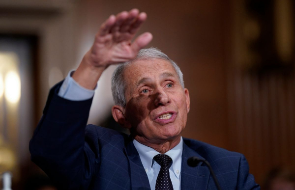 El Dr. Fauci confía en que más personas accedan a vacunarse contra COVID-19.