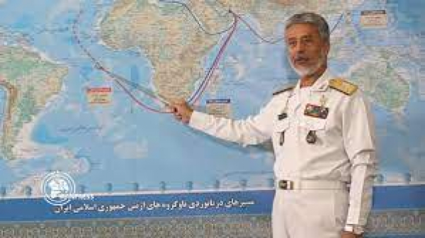 El subjefe del ejército iraní para la coordinación, el contralmirante Habibollah Sayyari, se dirige a los periodistas el jueves 10 de junio de 2021.