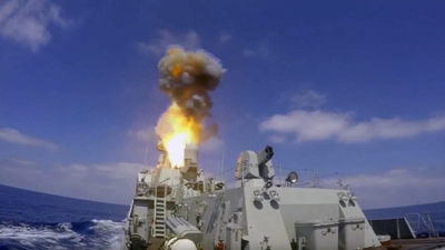 VIDEO: Rusia ataca al Frente al Nusra en Siria desde el mar Mediterráneo con misiles de crucero