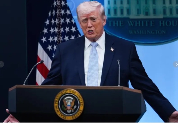 Según los expertos, la amenaza de Trump de destruir las centrales eléctricas de Irán podría considerarse un crimen de guerra.