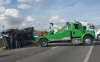 Camión cisterna aplasta un coche en aparatoso accidente en México