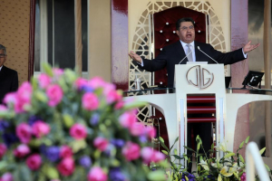 Naasón Joaquín García dirige un servicio en su iglesia "La Luz del Mundo" en Guadalajara, México, el 9 de agosto de 2018. García, líder de la megaiglesia mexicana La Luz del Mundo, se declaró culpable el viernes 3 de junio de 2022. de abusar sexualmente de tres niñas, dijeron los fiscales del estado de California.