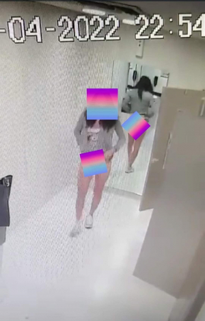 Descubren cámaras de vigilancia ocultas en el baño de mujeres en un casino de Yucatán