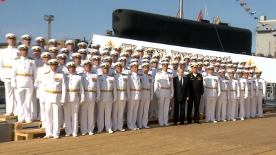 Putin preside el izado de la bandera en un nuevo submarino nuclear estratégico