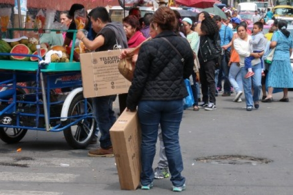 La entrega de televisiones digitales en la Ciudad de México.