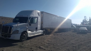 El grupo está conformado por hombres y mujeres de Honduras, El Salvador y Guatemala, entre ellos hay 11 menores, confirmó la Comisaría de la Policía Federal.