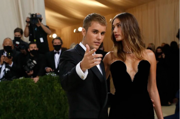 La esposa de Justin Bieber rompió el silencio y habló sobre si le robó el novio a Selena Gómez 