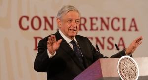AMLO: "van a decir que estoy loco, que chocheo, pero no podrán decir que soy corrupto"