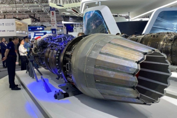 China intentó, sin éxito, copiar los motores AL-41F1S del Su-35 ruso.