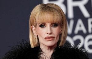 Kelly Osbourne vinculó su estado actual al duelo por la pérdida de su padre.