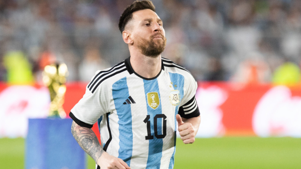 El club Al Hilal estaría dispuesto a pagar 400 millones de euros por temporada a Lionel Messi