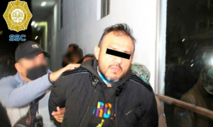 Policías capitalinos detuvieron a Juan Carlos Herrera Segura, ‘El Pipis’, posiblemente vinculado al grupo delincuencial la ‘Unión Tepito’.