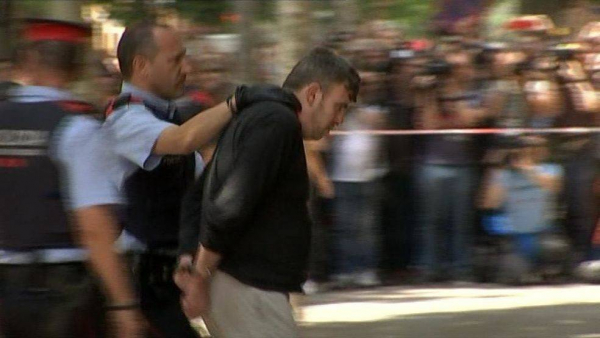 Comienza en España el juicio por el asesinato de Laia, la niña de 13 años atacada por un vecino en las escaleras del edificio donde vivían sus abuelos