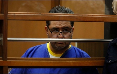 El pasado 11 de junio se reveló que Naasón Joaquín registró su nombre e imagen ante el IMPI para comercializar productos.