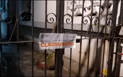 El establecimiento se clausuró por carecer de licencia municipal