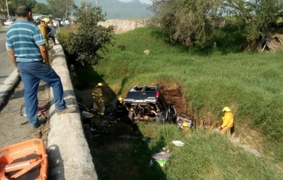 Saldo de 6 muertos de una banda musical deja un accidente carretero en Zapotiltic