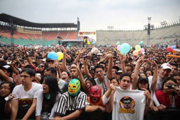 El público en la edición 2019 del festival Vive Latino, que se celebra este fin de semana en Ciudad de México.