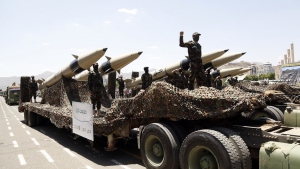 Desfile militar del movimiento rebelde de los Hutíes de Yemen en Saná, el 21 de septiembre de 2023.